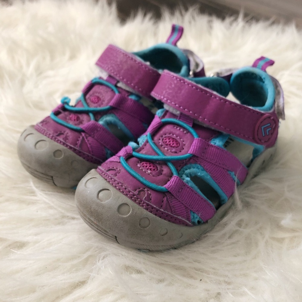 Banff Trail Sandals- Size 7